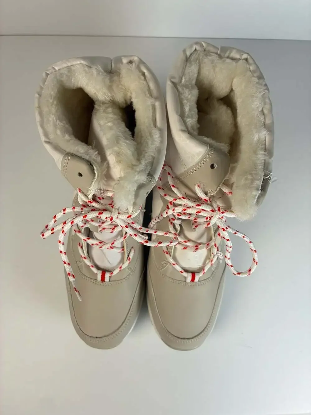 Women's Beige and White Platform Lace-Up Winter Snow Boots with Fleece Lining